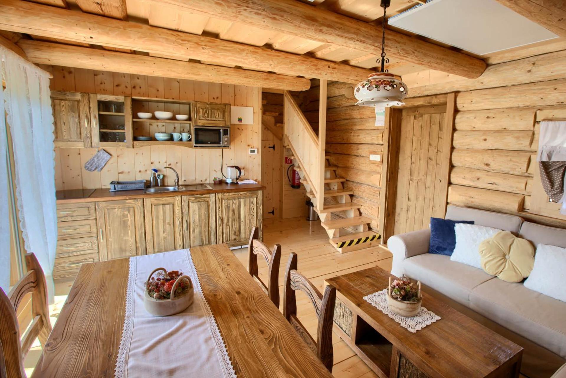 Penzion Zbojnicky Halas Tisovec ภายนอก รูปภาพ
