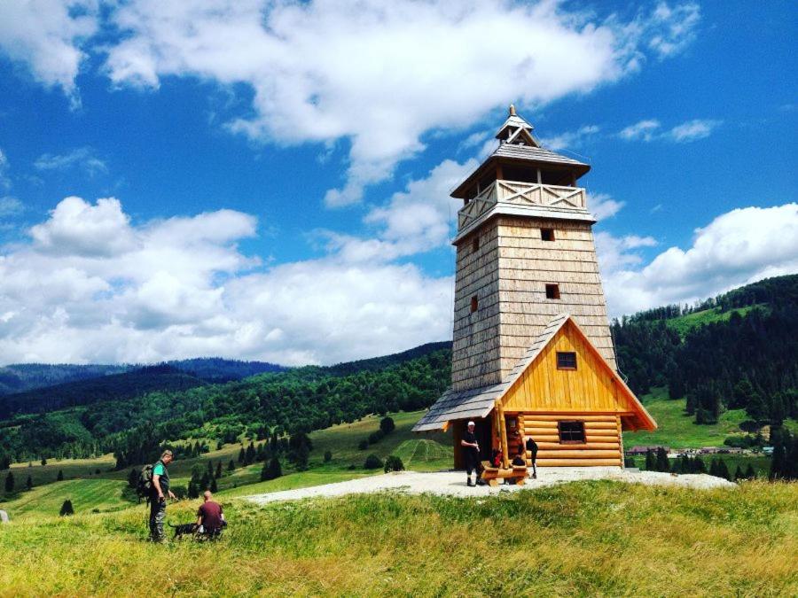Penzion Zbojnicky Halas Tisovec ภายนอก รูปภาพ